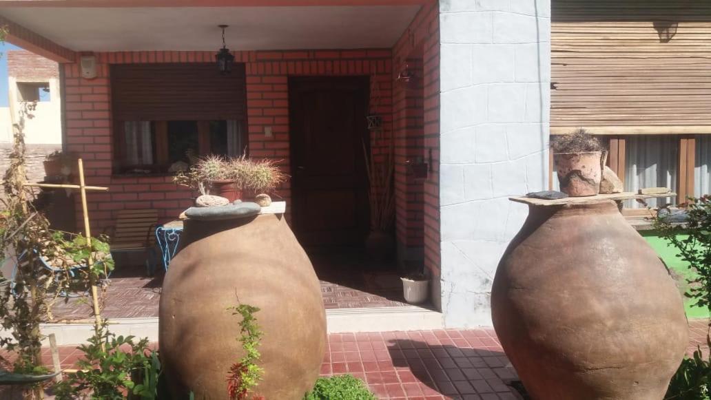 Las 2 Tinajas Fiambalá Exterior photo